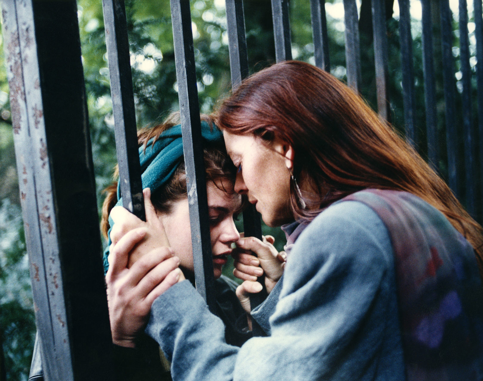1989: SAYING GOODBYE